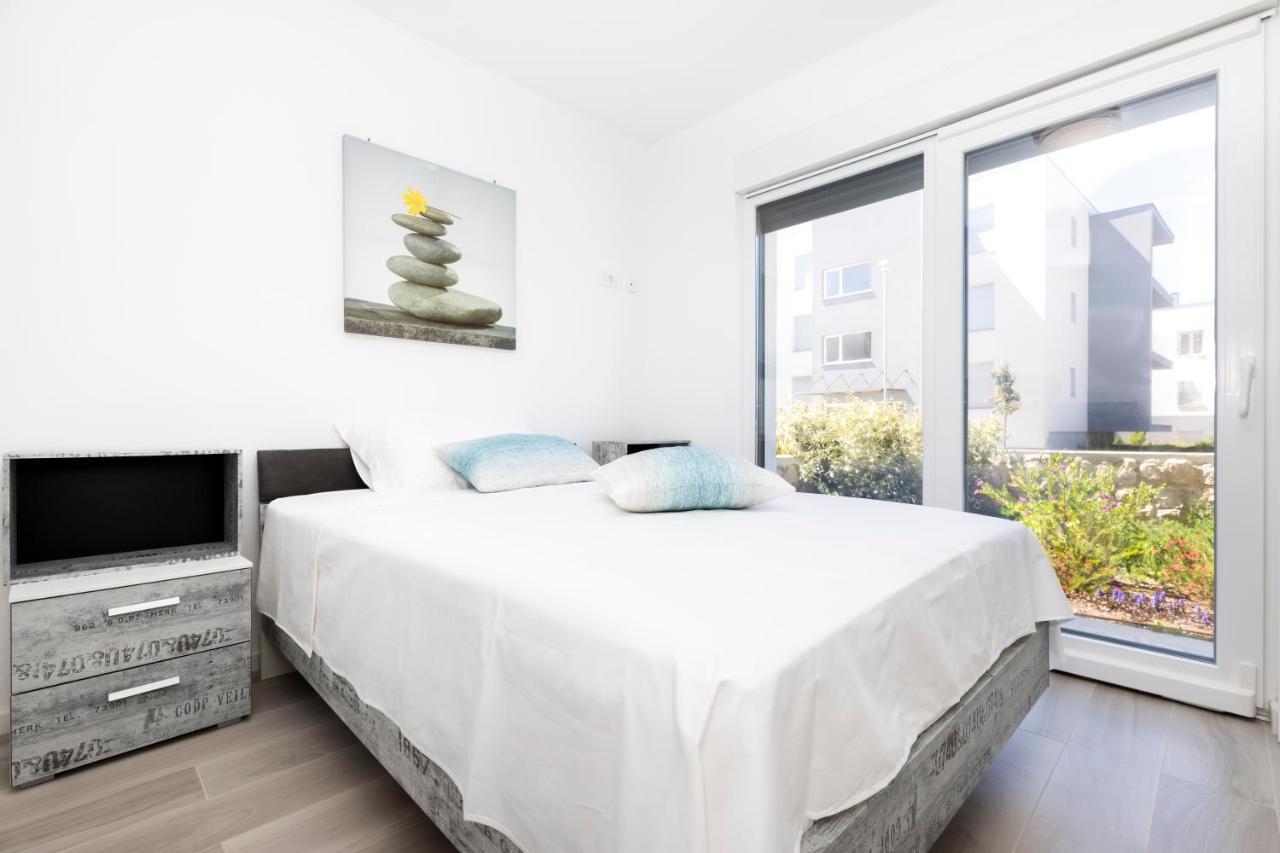 Apartments Olea มาลีโลชินจ์ ภายนอก รูปภาพ